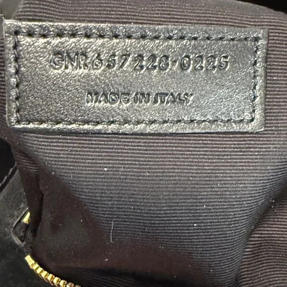 Yves Saint Laurent Le 5 à 7 bag in smooth leather - Picture 9 of 13